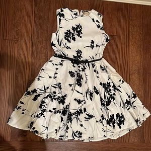Girl’s party dress